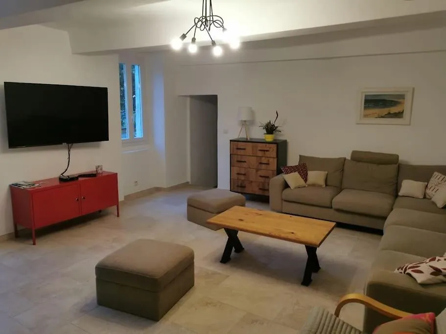 Vila Batisse Provencale Avec Piscine Banon 0*,  Francie